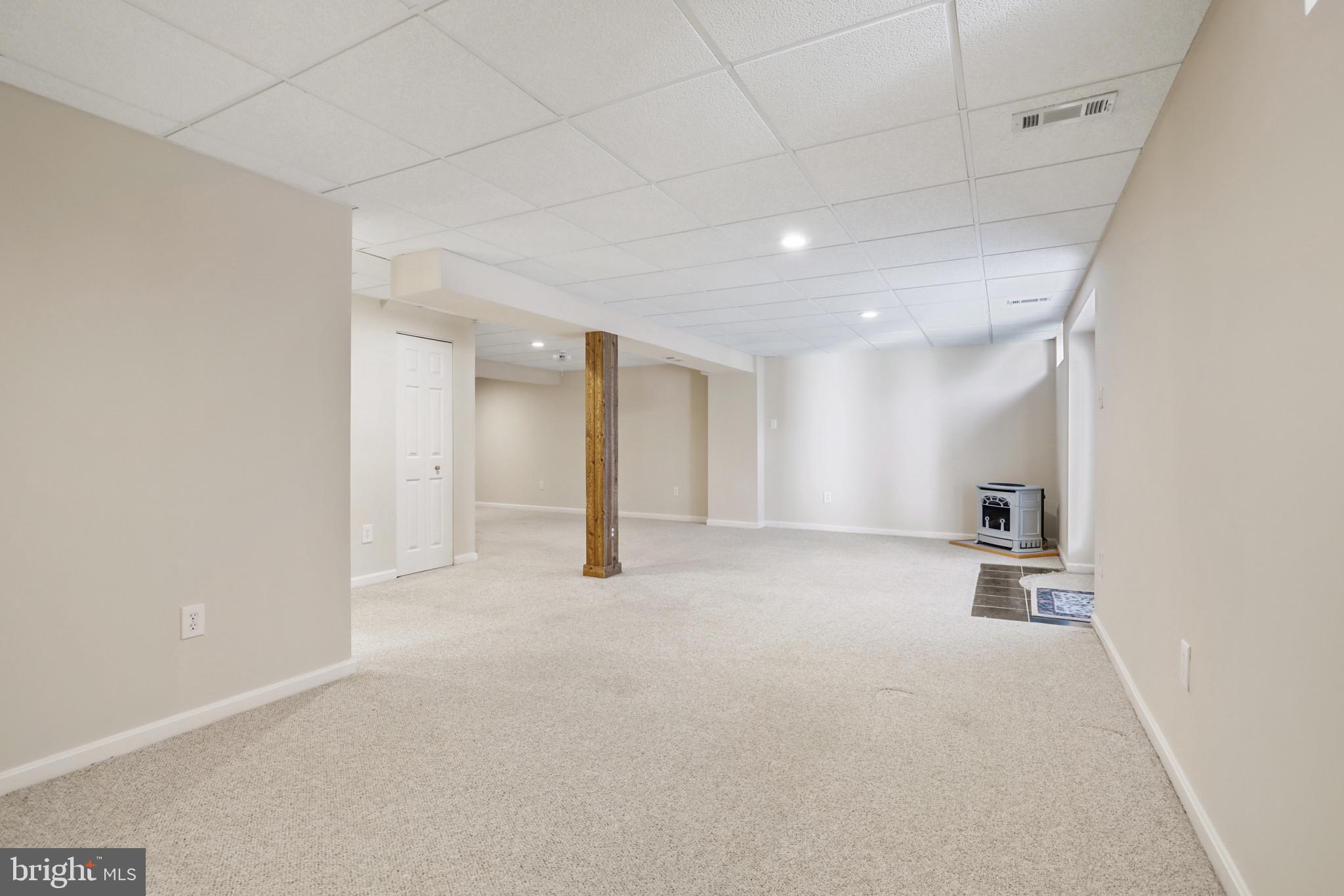 VILLAGE OF BYNUM RUN - Residential