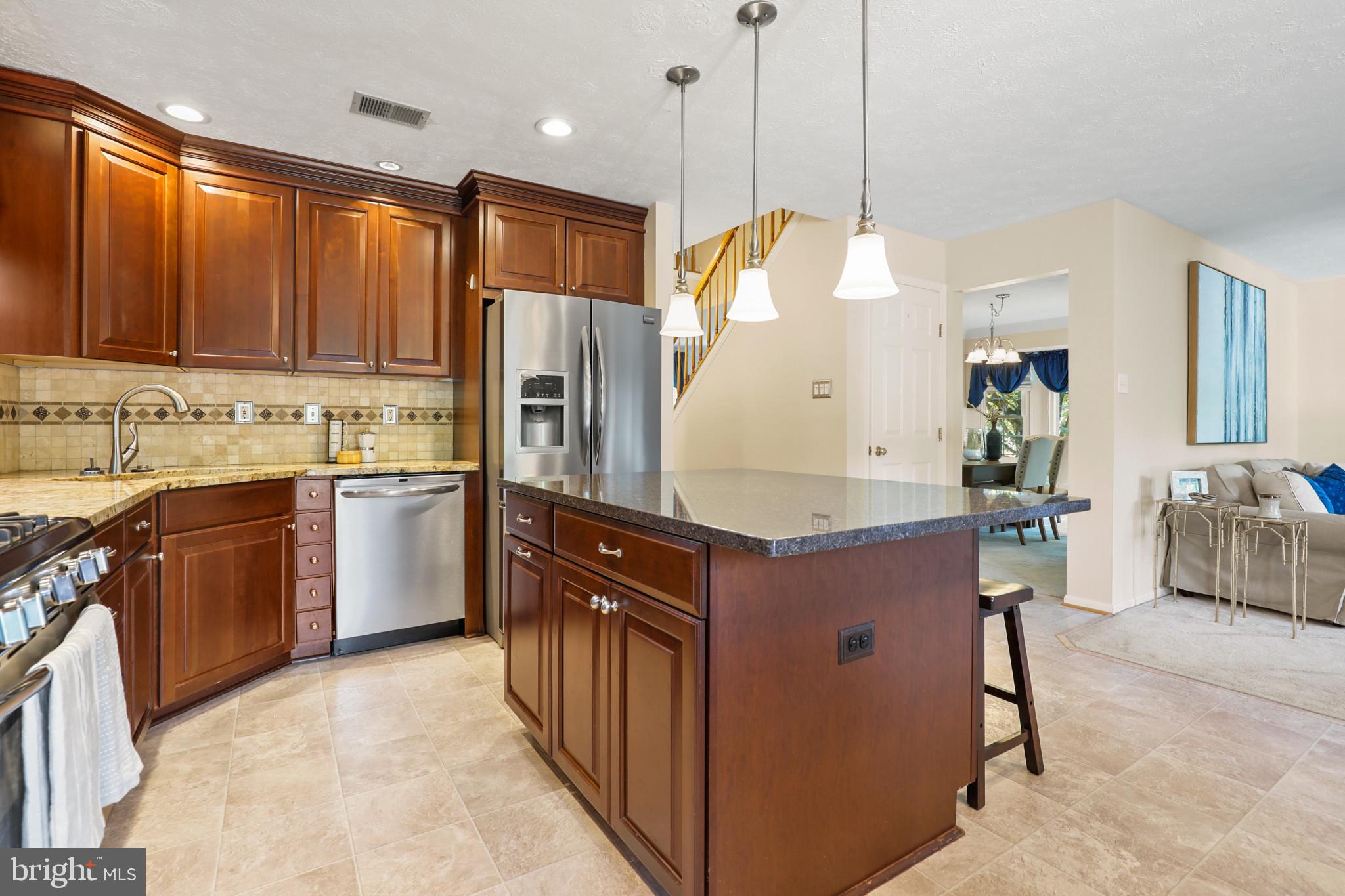 VILLAGE OF BYNUM RUN - Residential