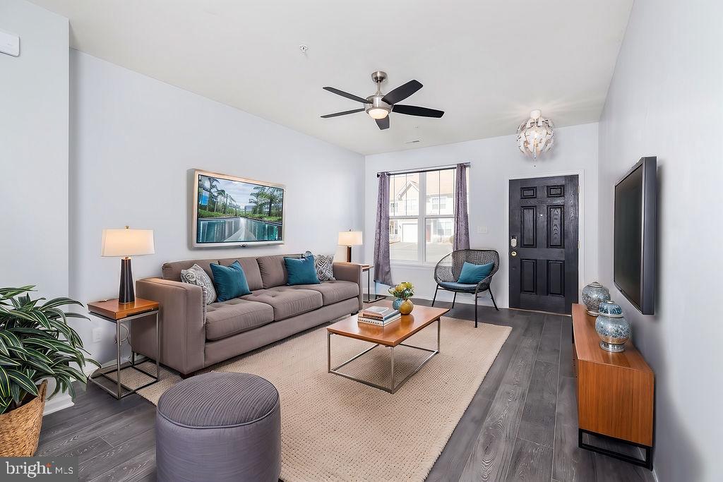 DECATUR FARM - Residential