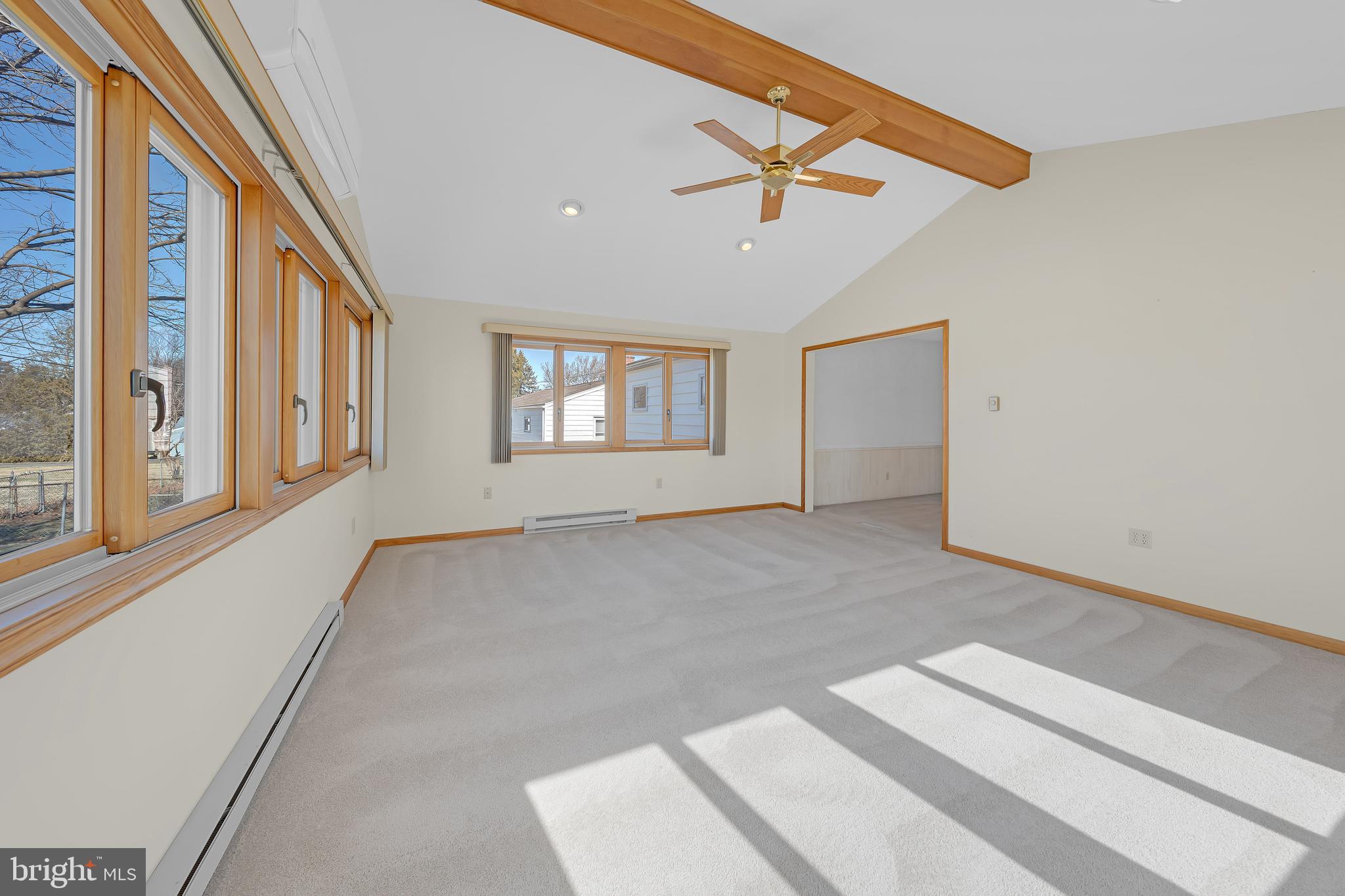 KINGS MANSION EST - Residential