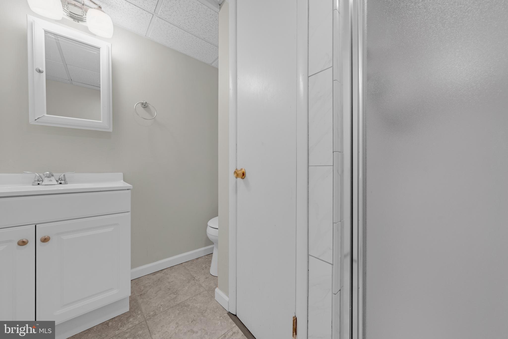 KINGS MANSION EST - Residential