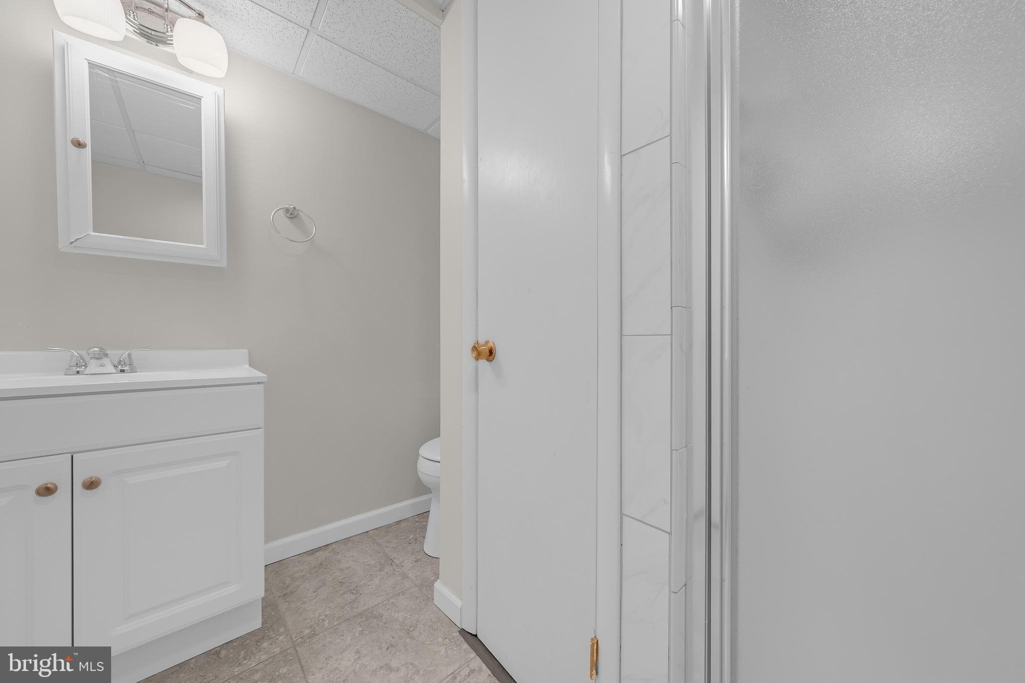 KINGS MANSION EST - Residential