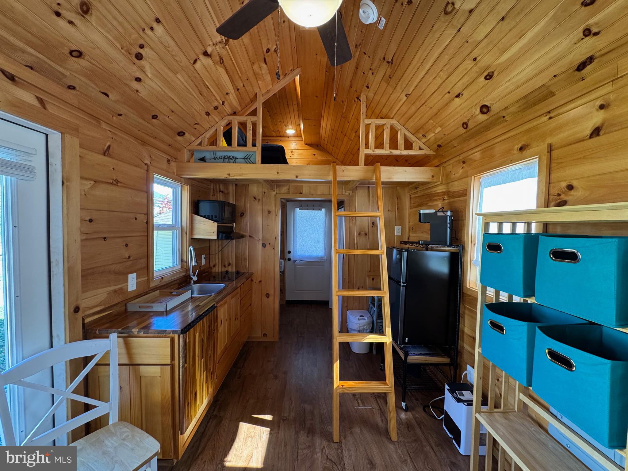 12 W LOUDOUN STREET A