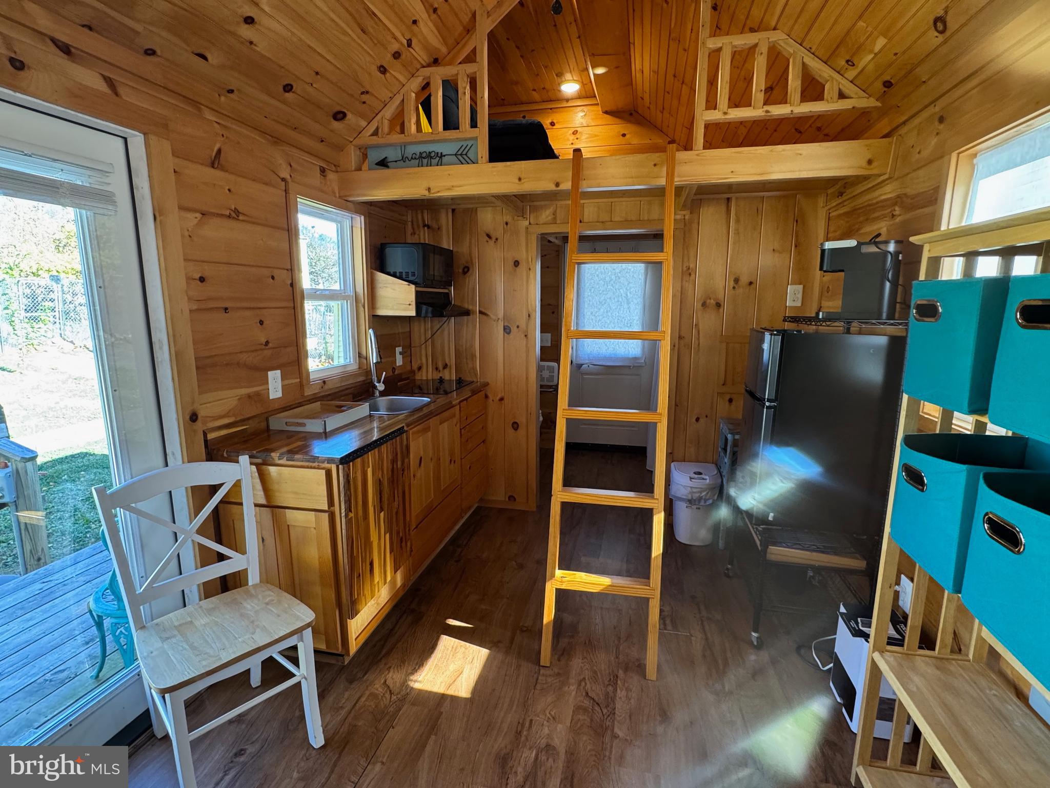 12 W LOUDOUN STREET A