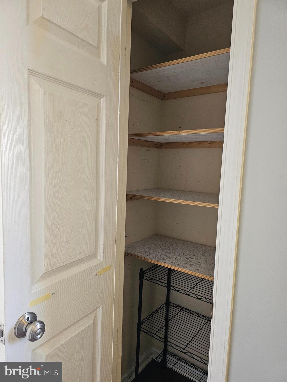 STONE RIVER - Residential Lease