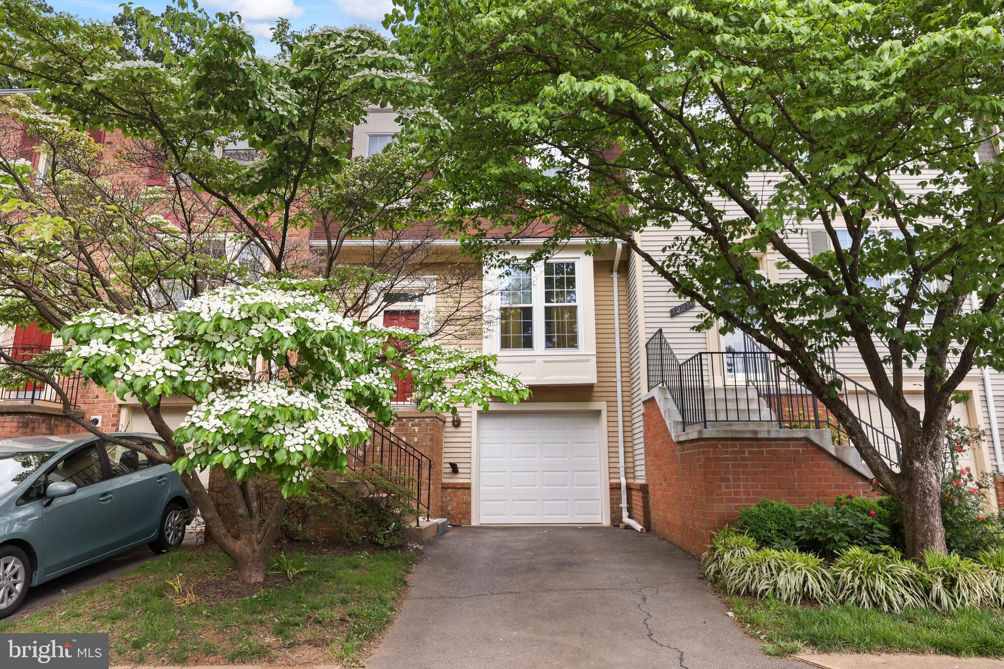 12220 APPLE ORCHARD COURT