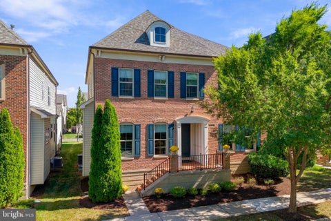 Photo of 20646 Holyoke Drive, ASHBURN, VA 20147 (MLS # VALO2132806)
