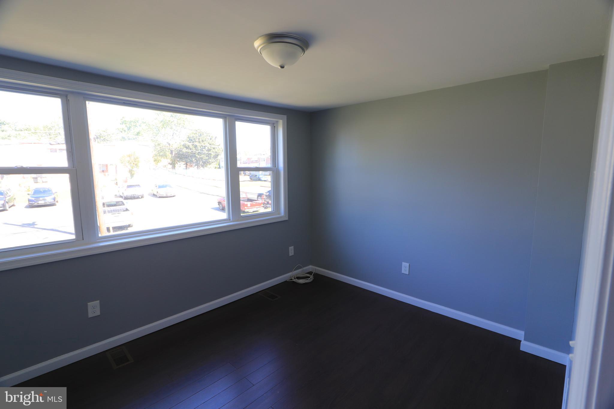 RIVERVIEW - Residential