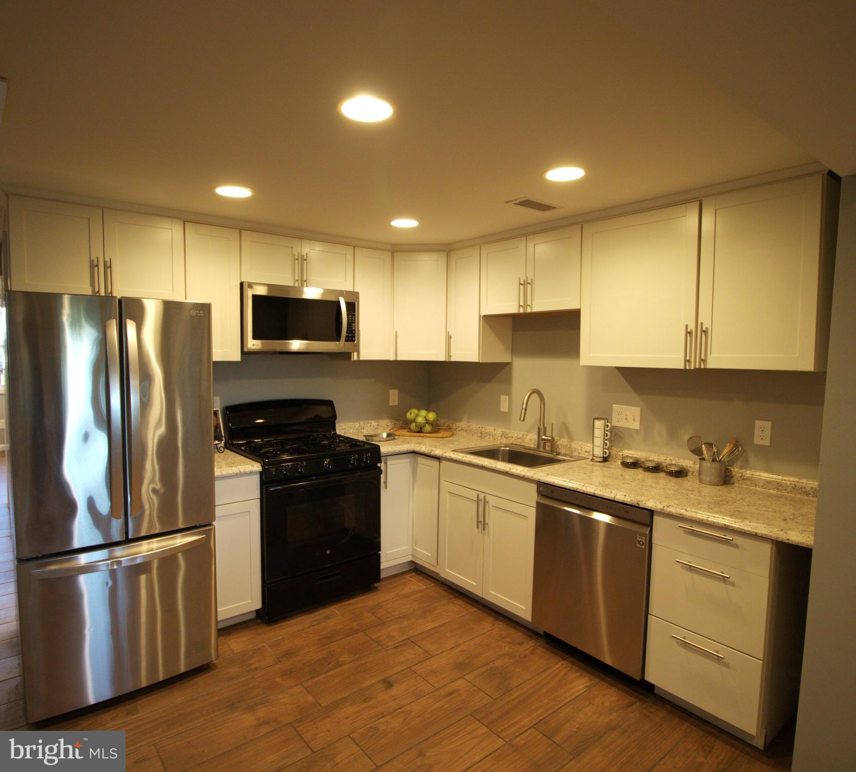 RIVERVIEW - Residential