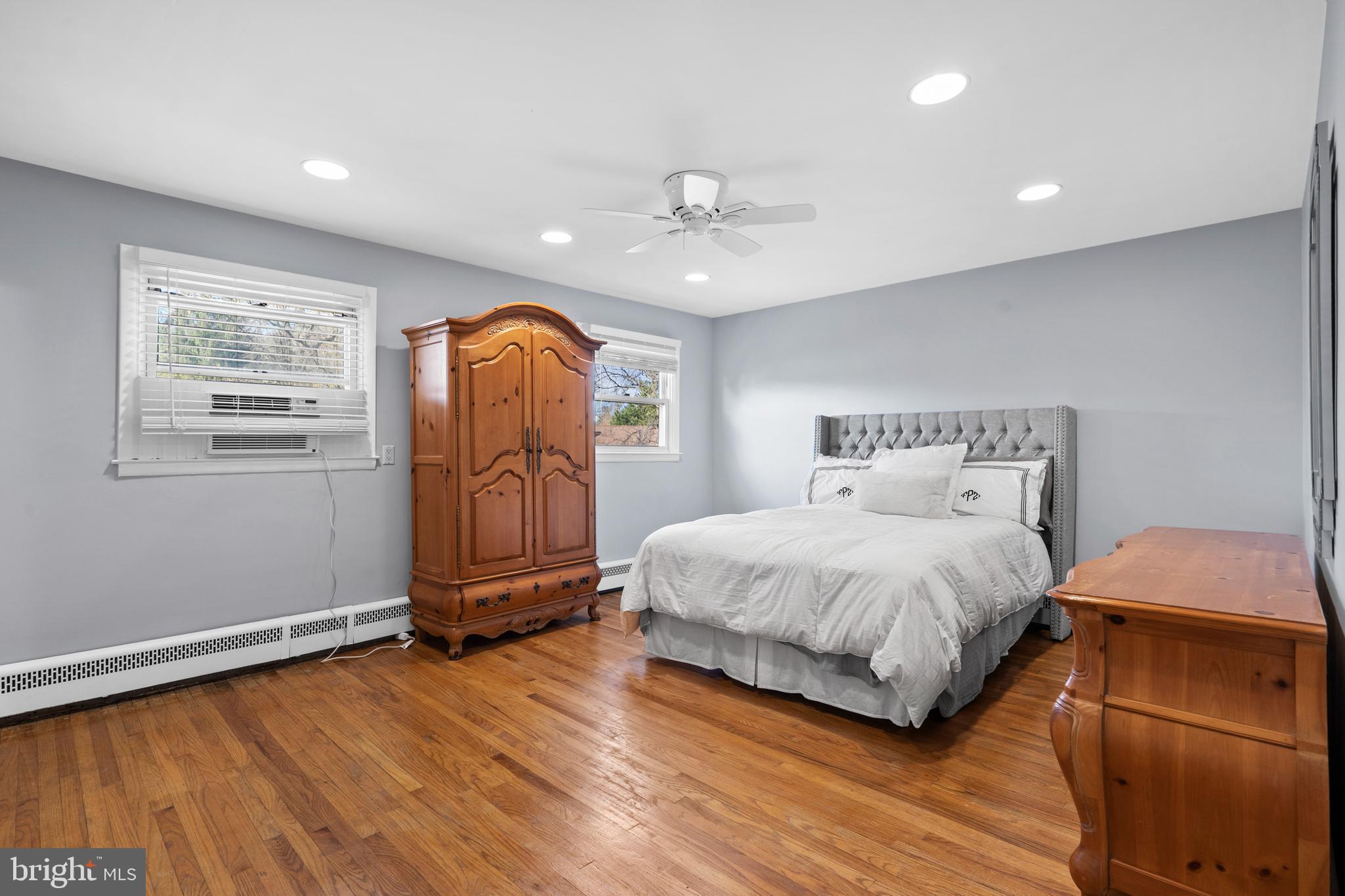 JUNE MEADOWS - Residential