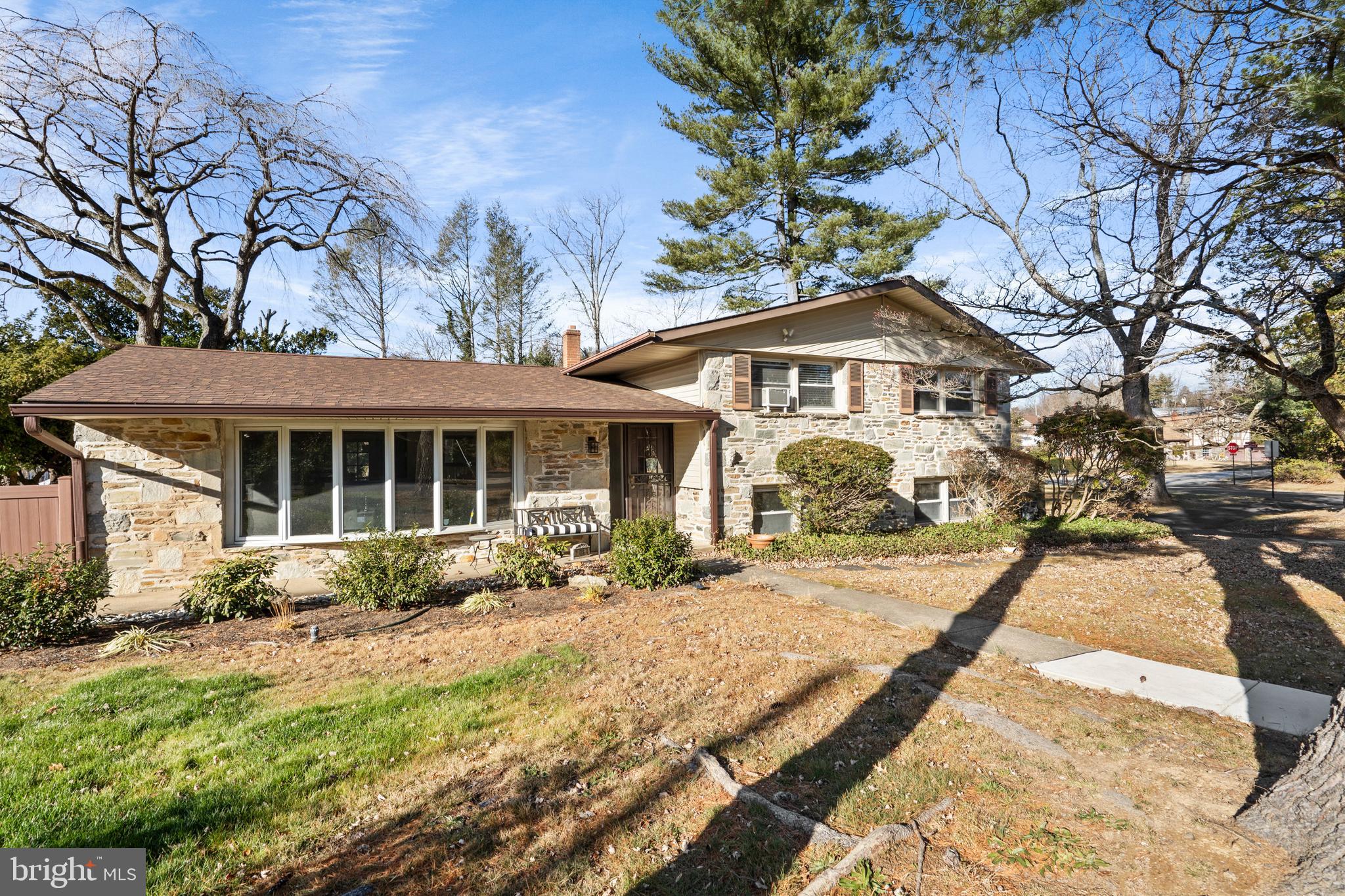 JUNE MEADOWS - Residential