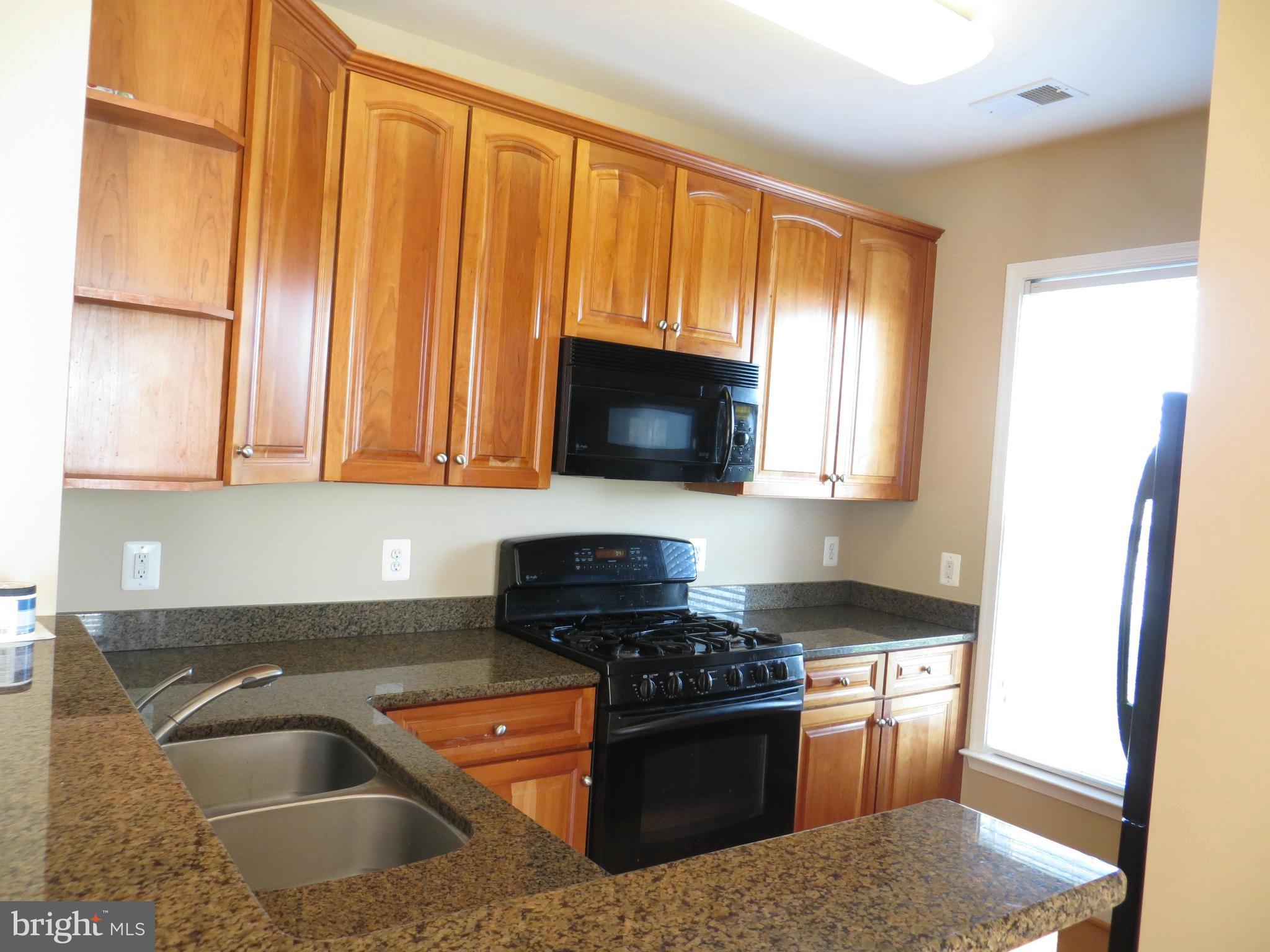 CHANTILLY PARK - Residential Lease