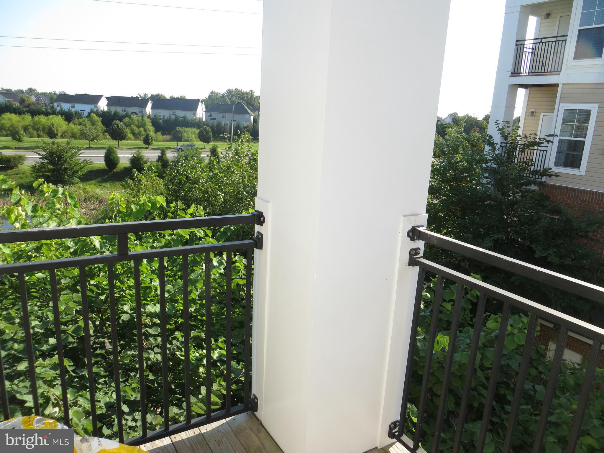 CHANTILLY PARK - Residential Lease