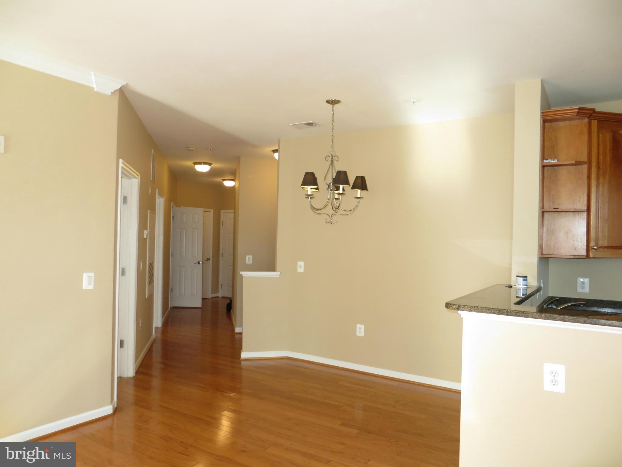 CHANTILLY PARK - Residential Lease