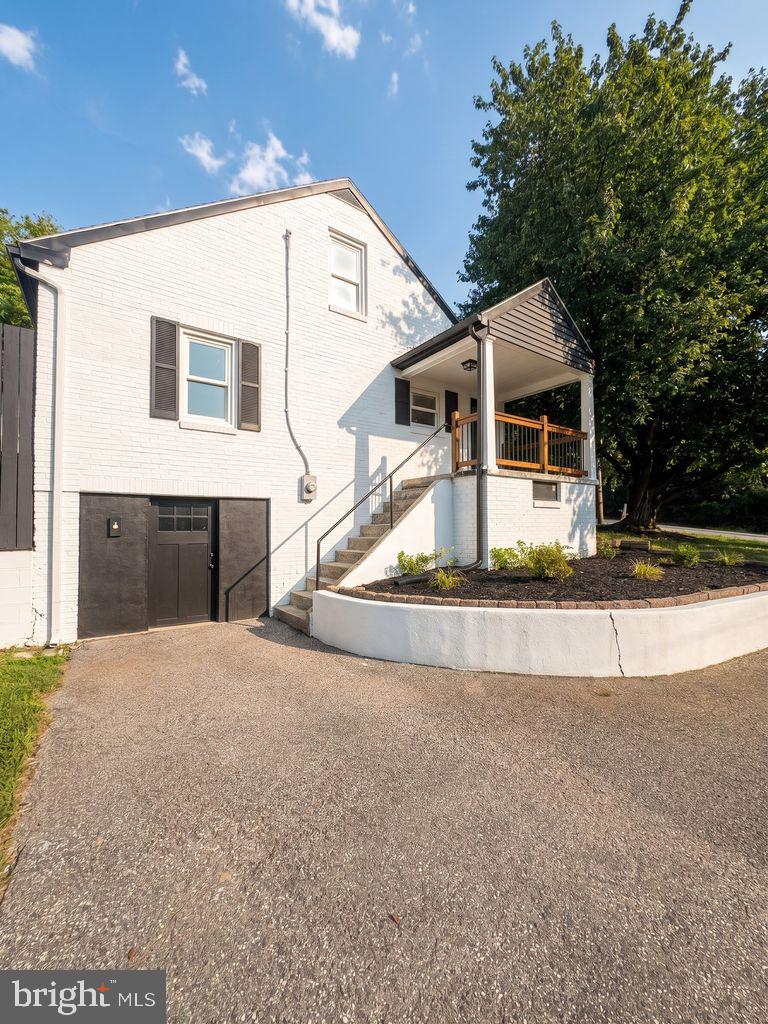 20 N EMIGS MILL ROAD
