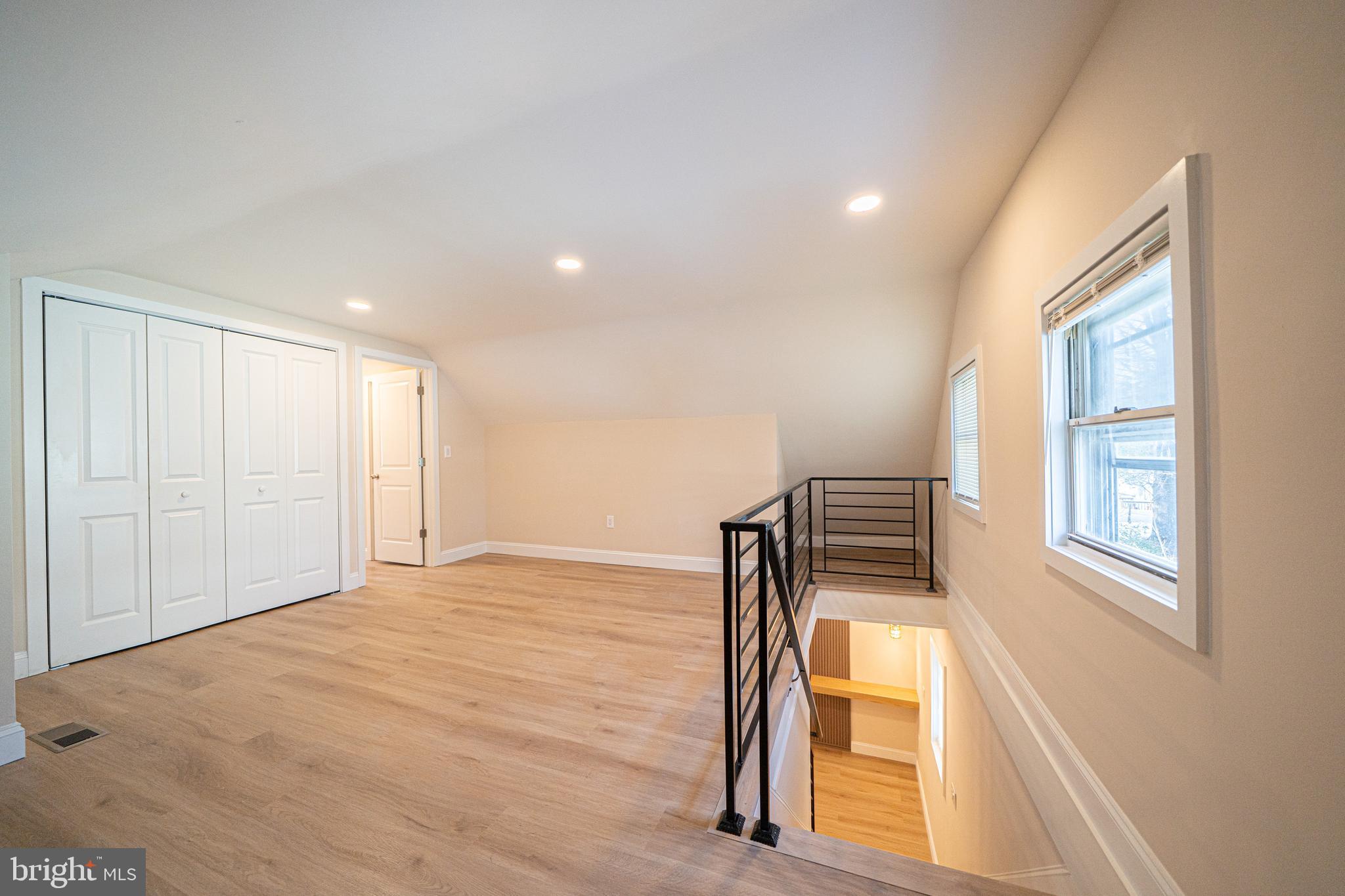 ACADEMY GARDENS - Residential