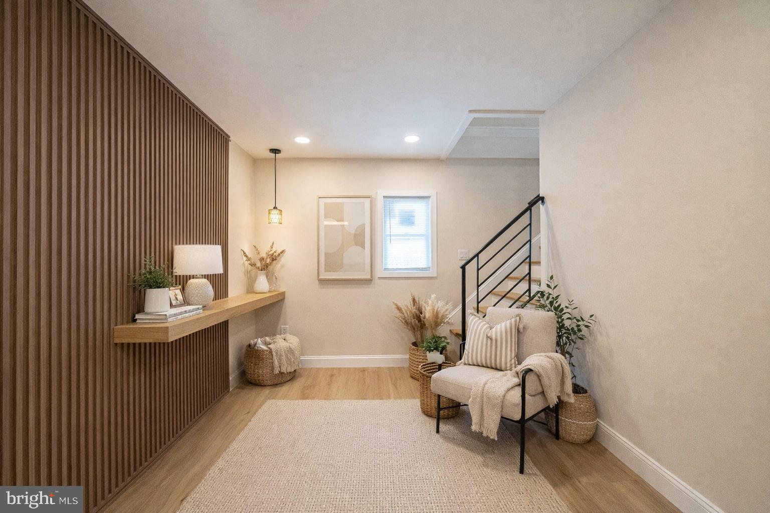 ACADEMY GARDENS - Residential