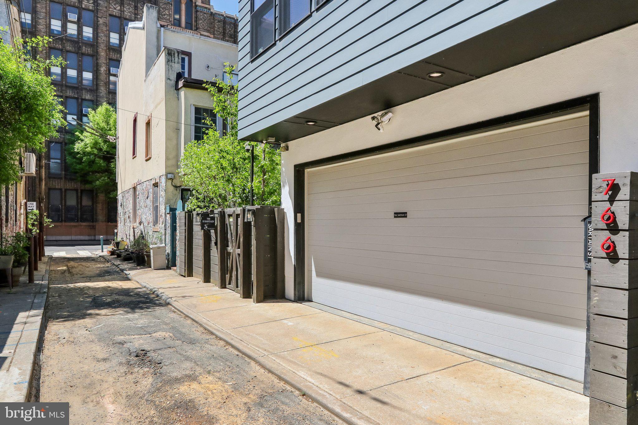 HAWTHORNE - Residential