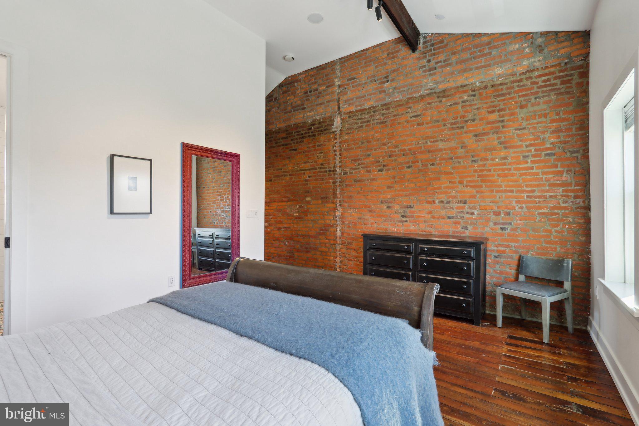 HAWTHORNE - Residential