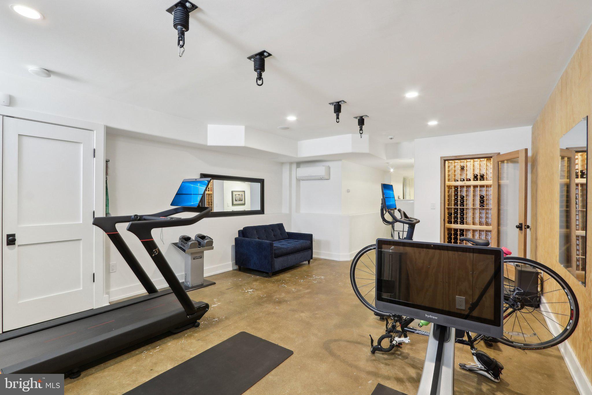 HAWTHORNE - Residential