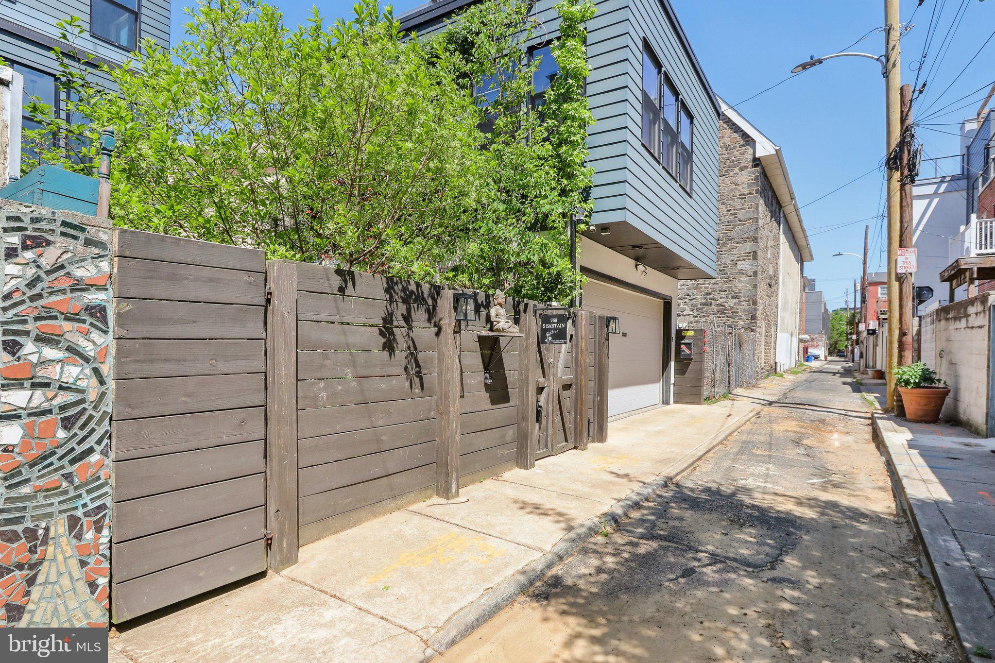 HAWTHORNE - Residential