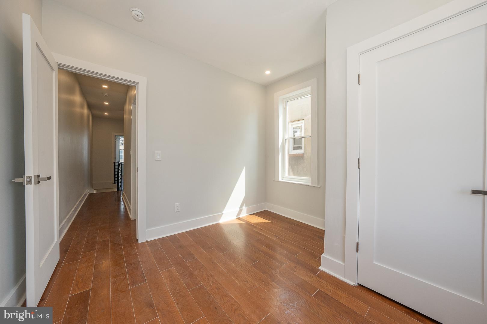 COBBS CREEK - Residential