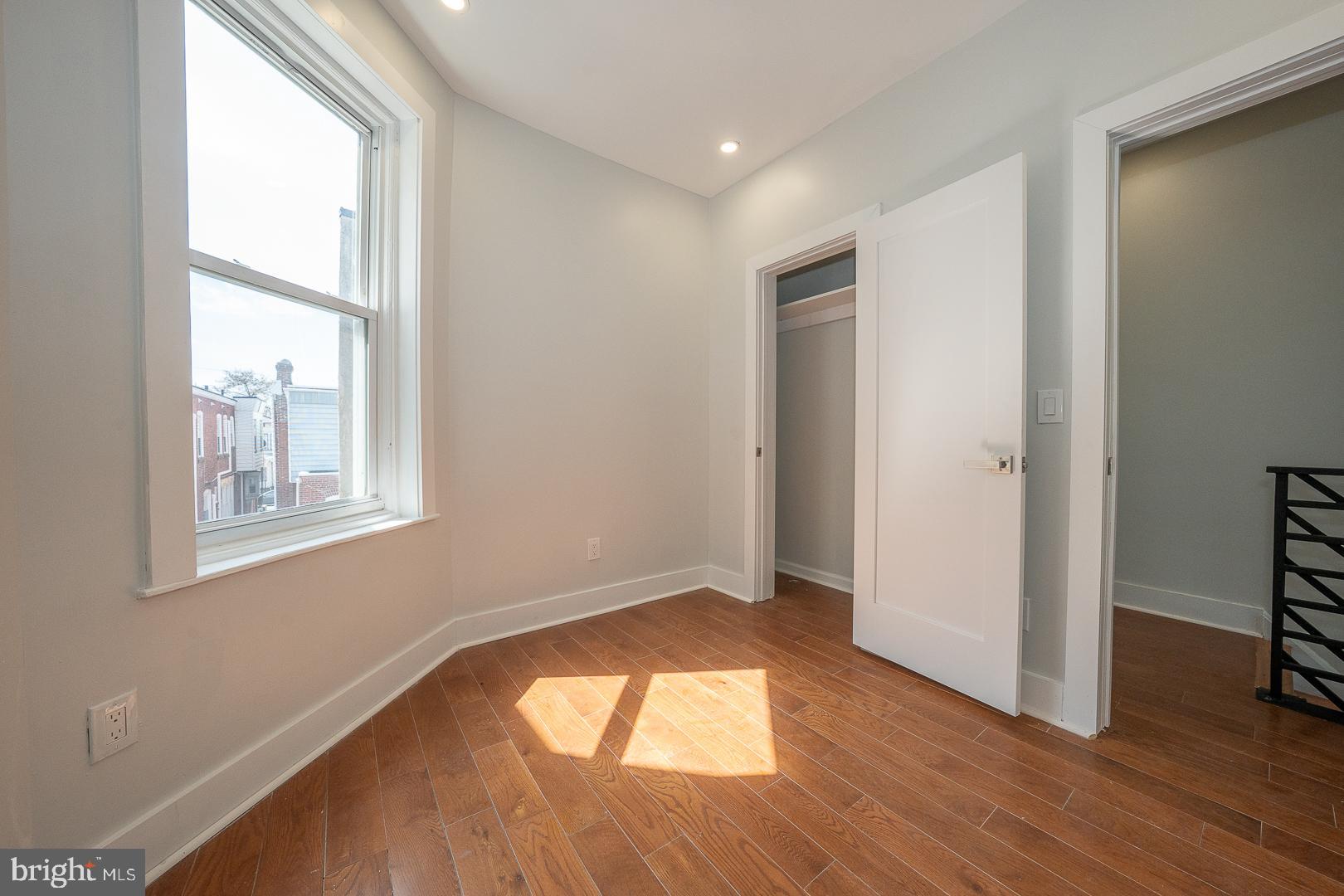 COBBS CREEK - Residential