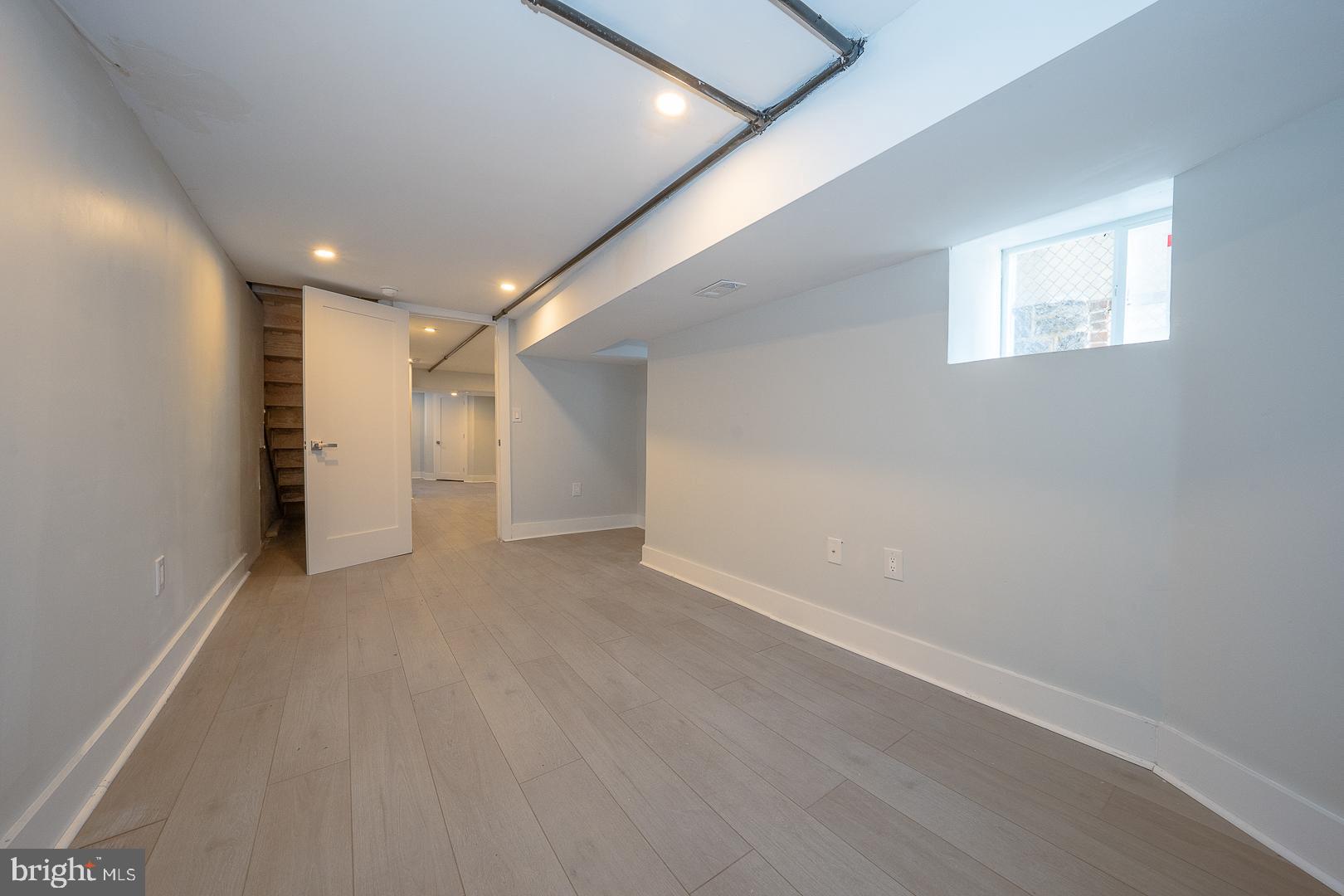 COBBS CREEK - Residential