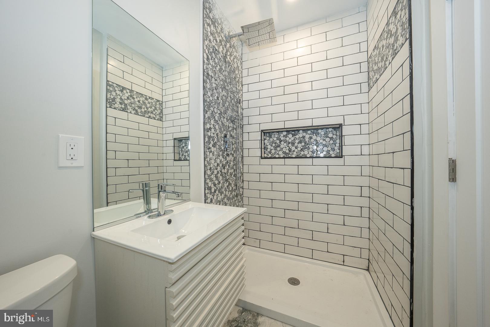 COBBS CREEK - Residential