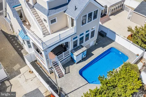 7 W Selfridge Ave, Long Beach Township, NJ 08008 - MLS#: NJOC2032480