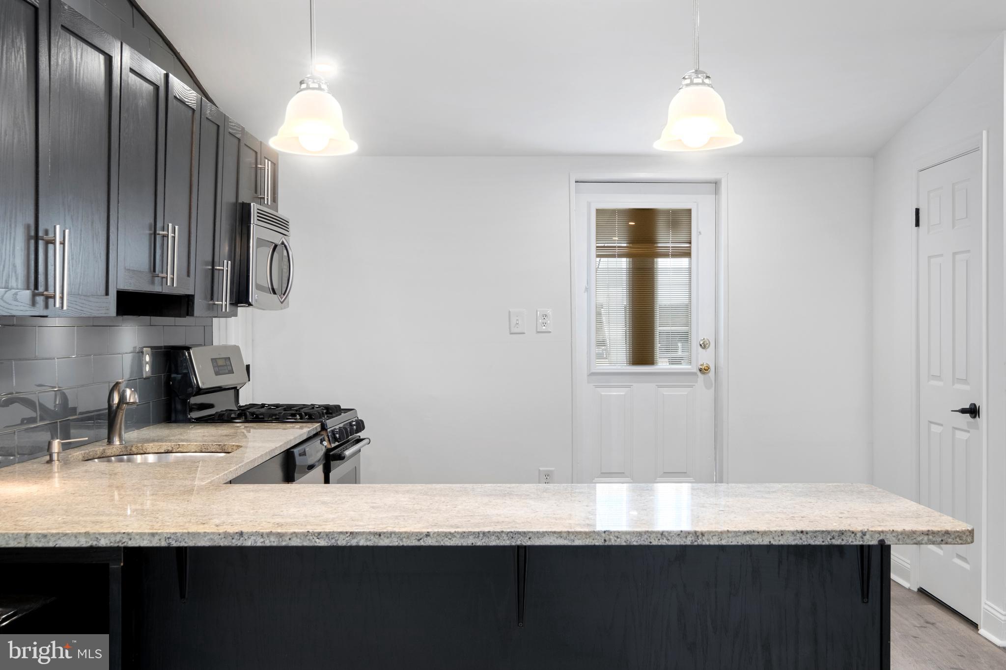 RITTENHOUSE SQUARE - Residential Lease