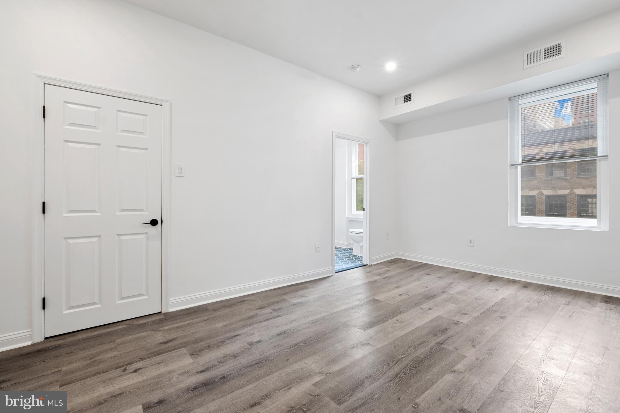 RITTENHOUSE SQUARE - Residential Lease