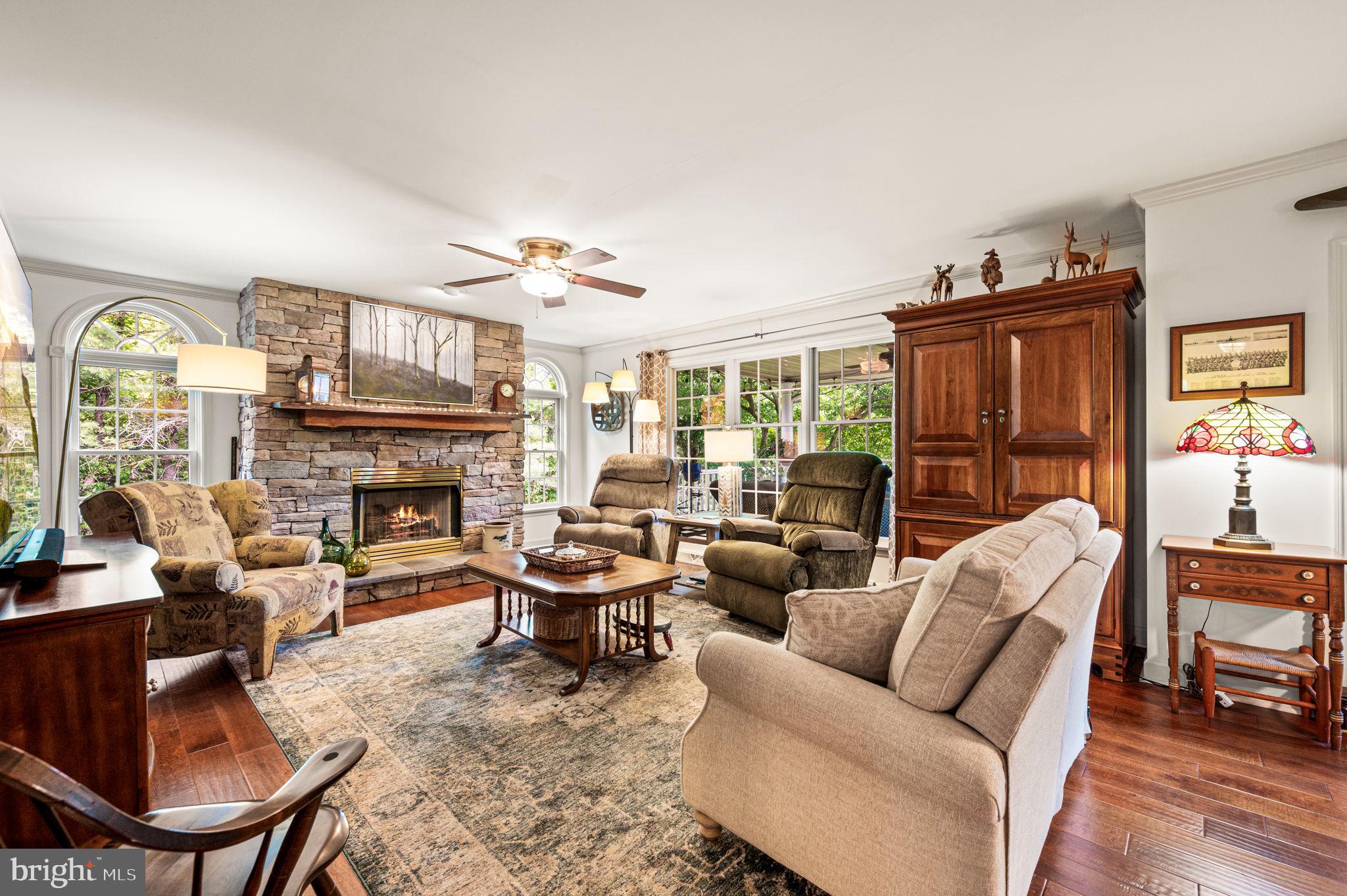 GREEN MANOR FARMS - Residential
