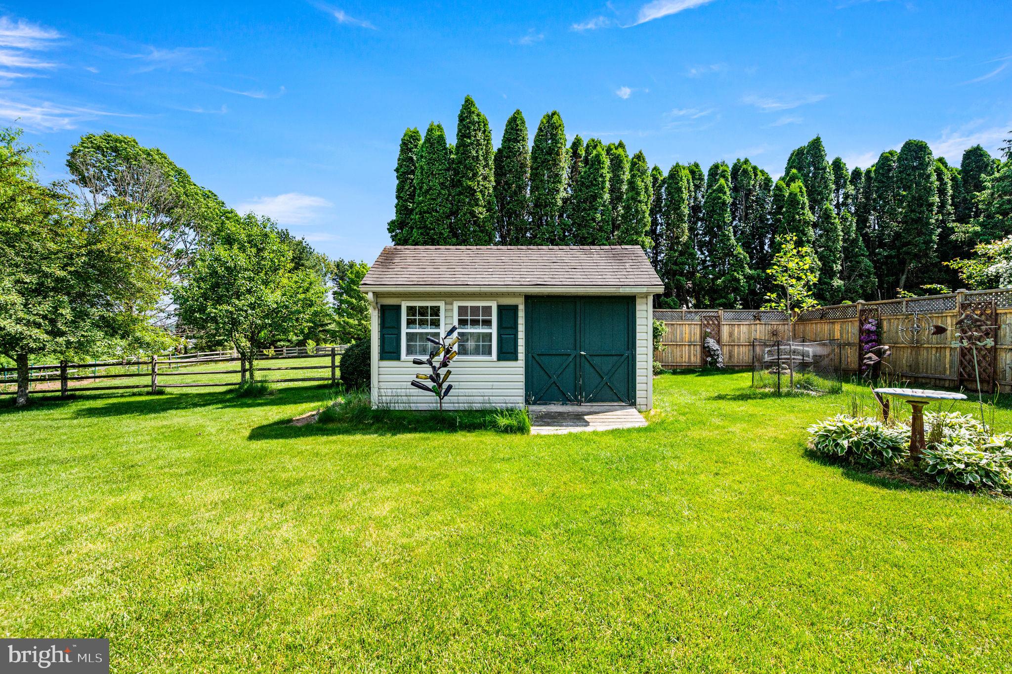 GREEN MANOR FARMS - Residential
