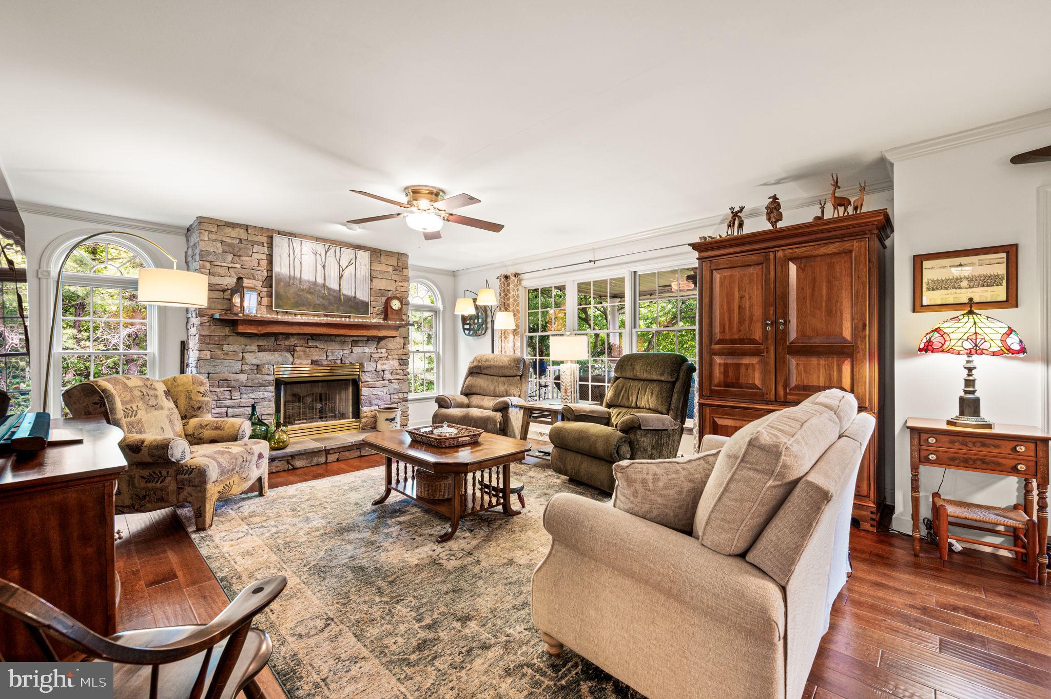 GREEN MANOR FARMS - Residential