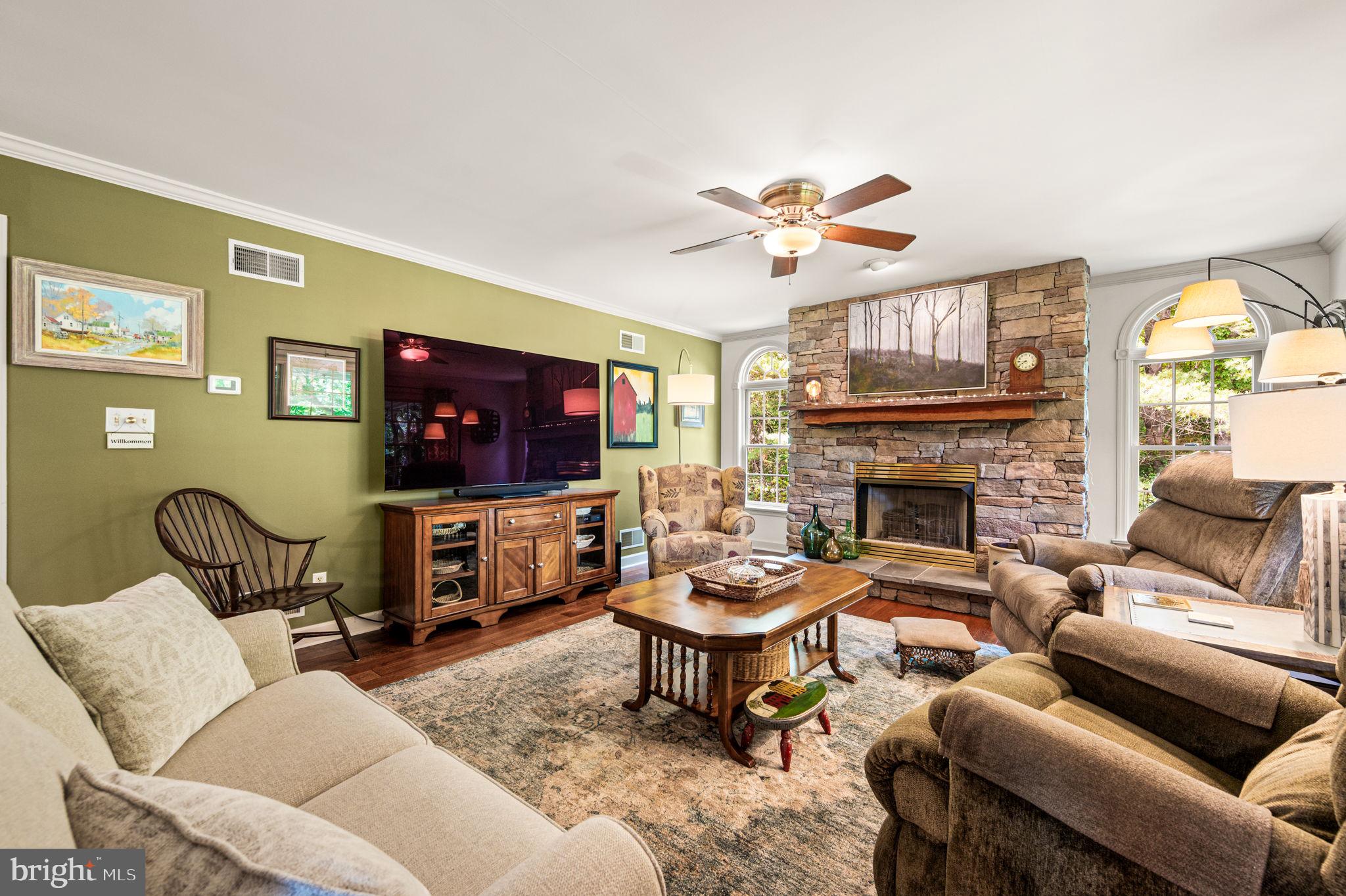 GREEN MANOR FARMS - Residential
