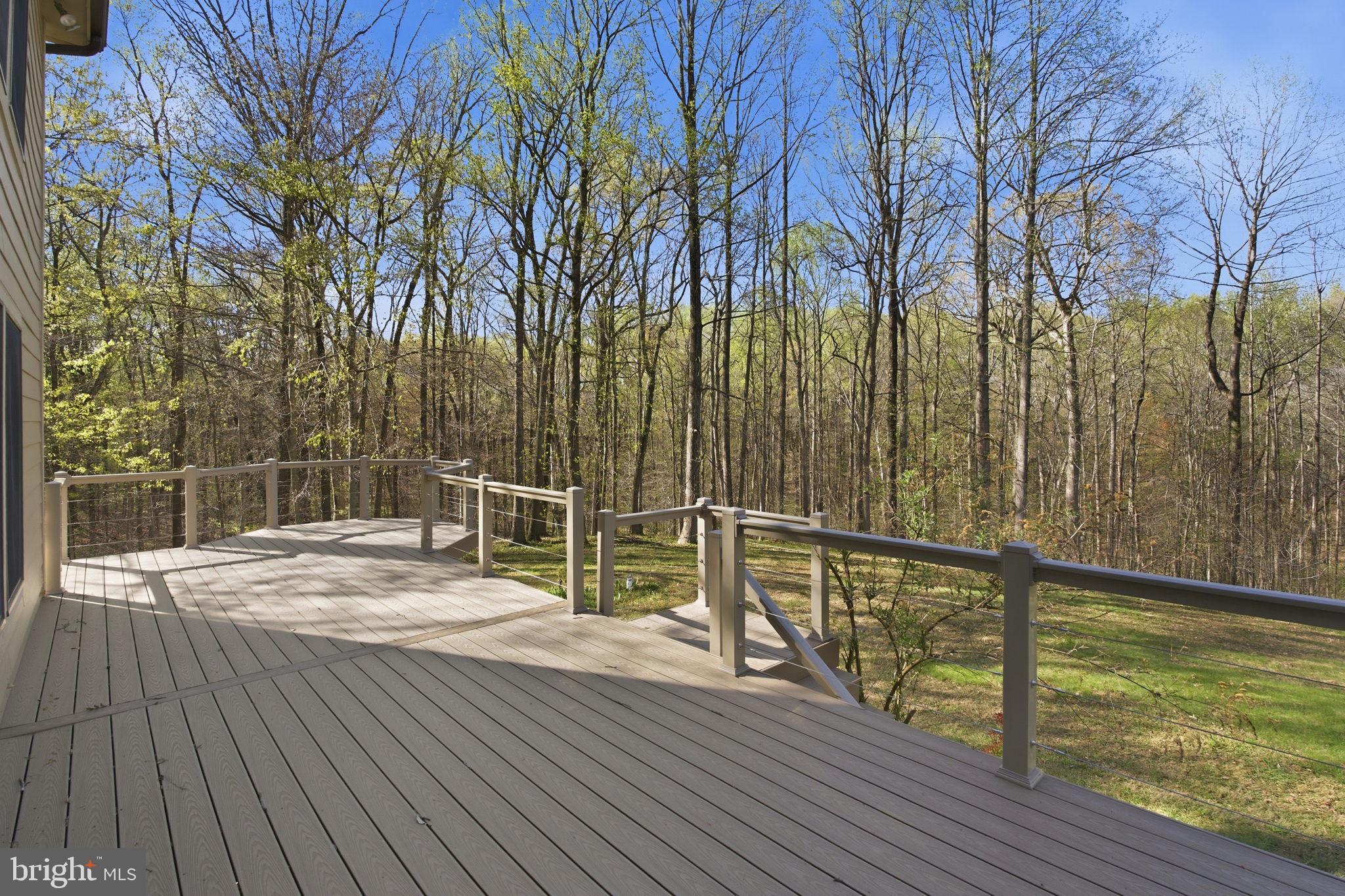 HUCKLEBERRY WOODS - Residential