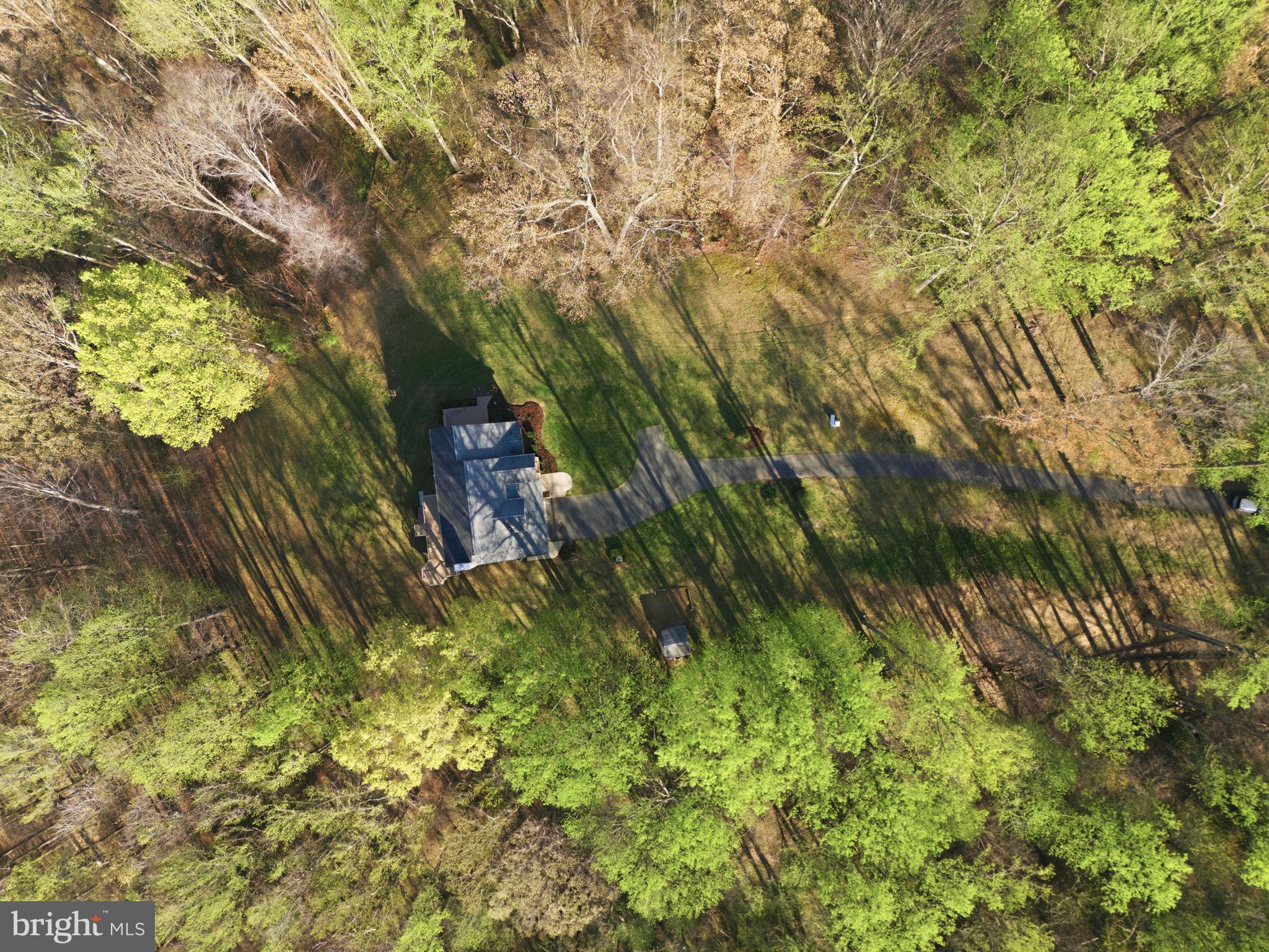 HUCKLEBERRY WOODS - Residential