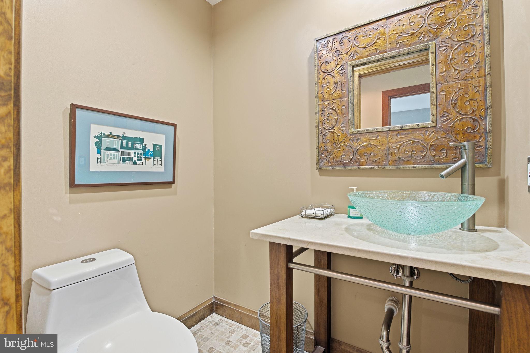 HUCKLEBERRY WOODS - Residential