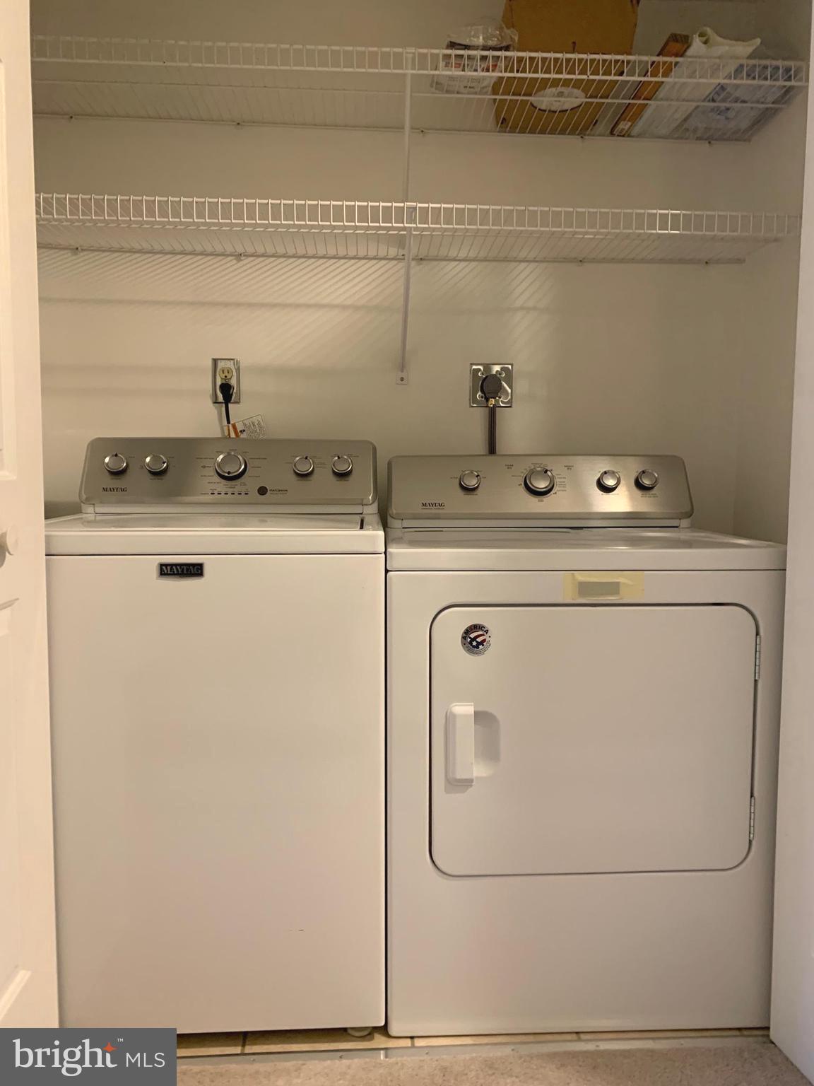 FEDERAL SQUARE - Residential Lease