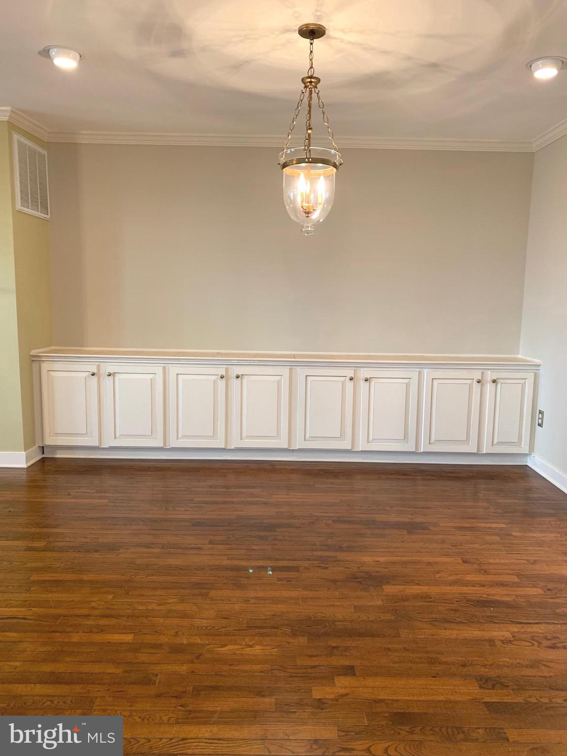 FEDERAL SQUARE - Residential Lease