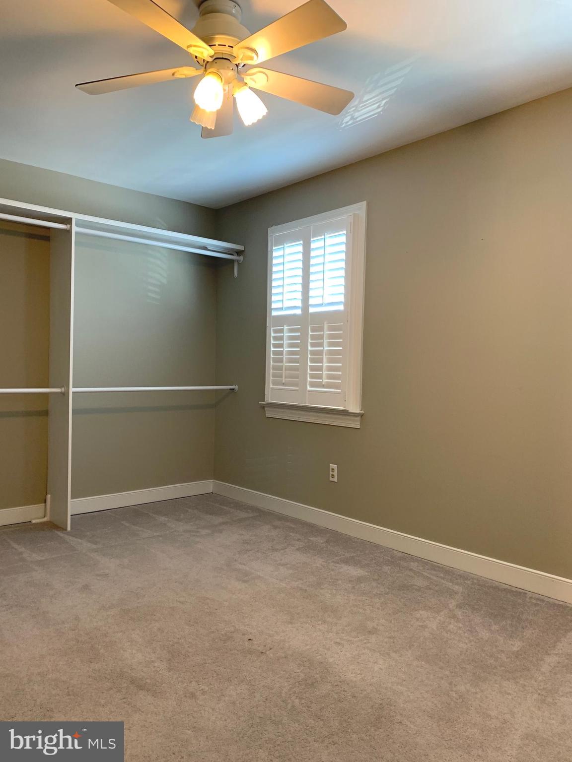 FEDERAL SQUARE - Residential Lease