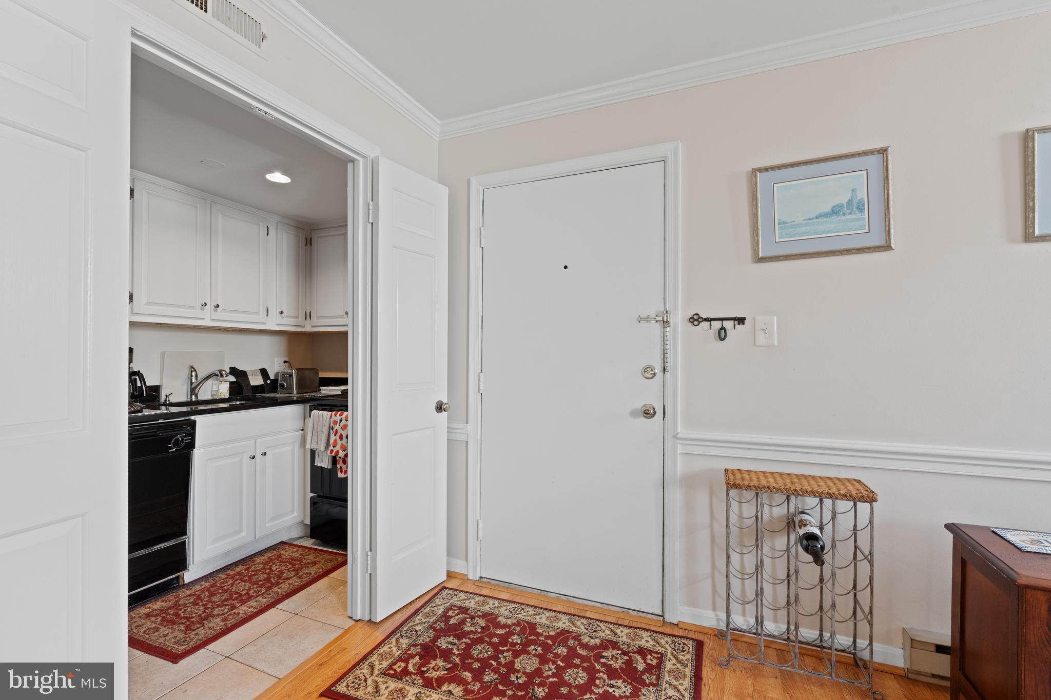 220 N ST ASAPH STREET N 18