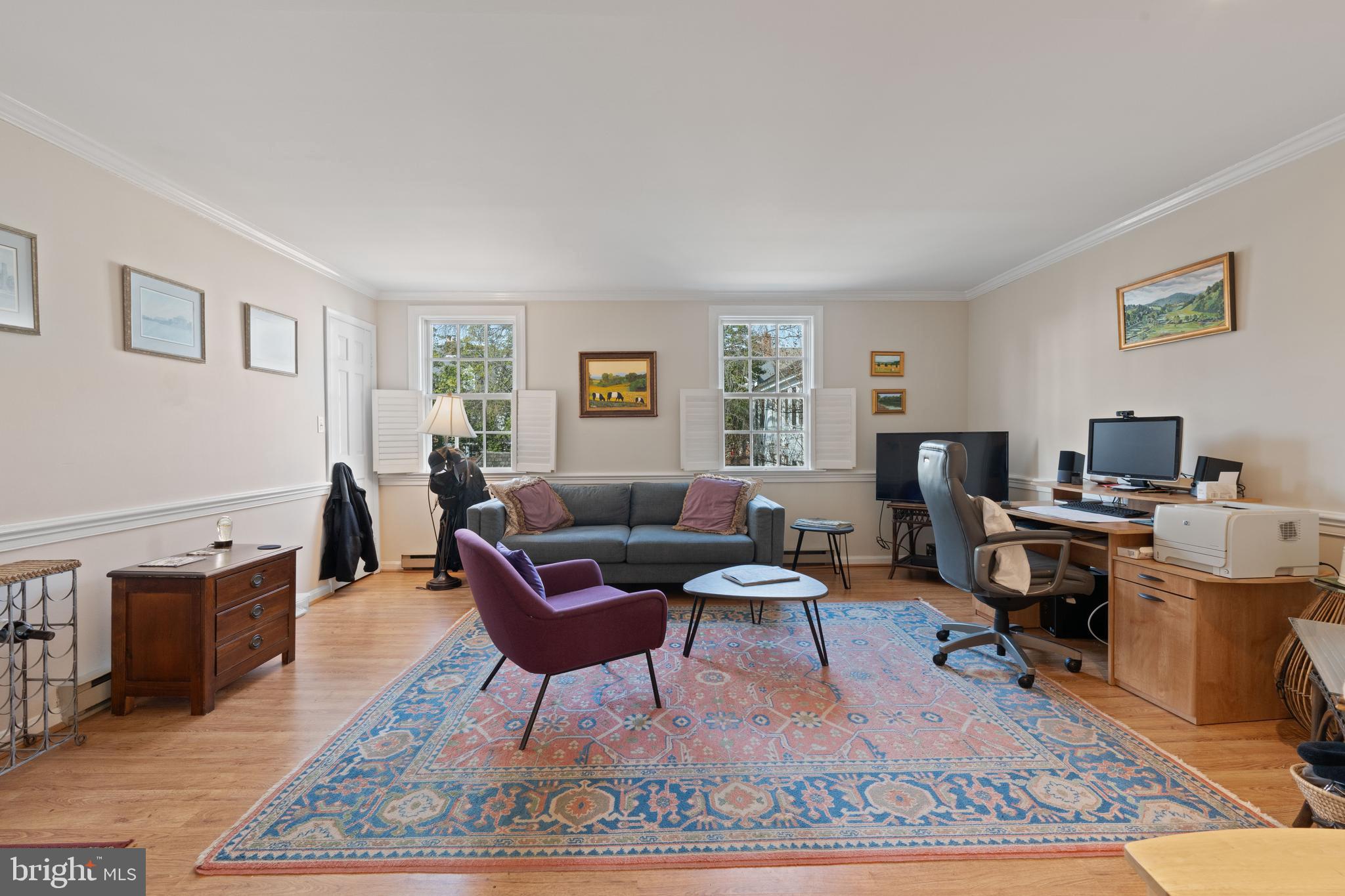 WHALES TAIL - Residential