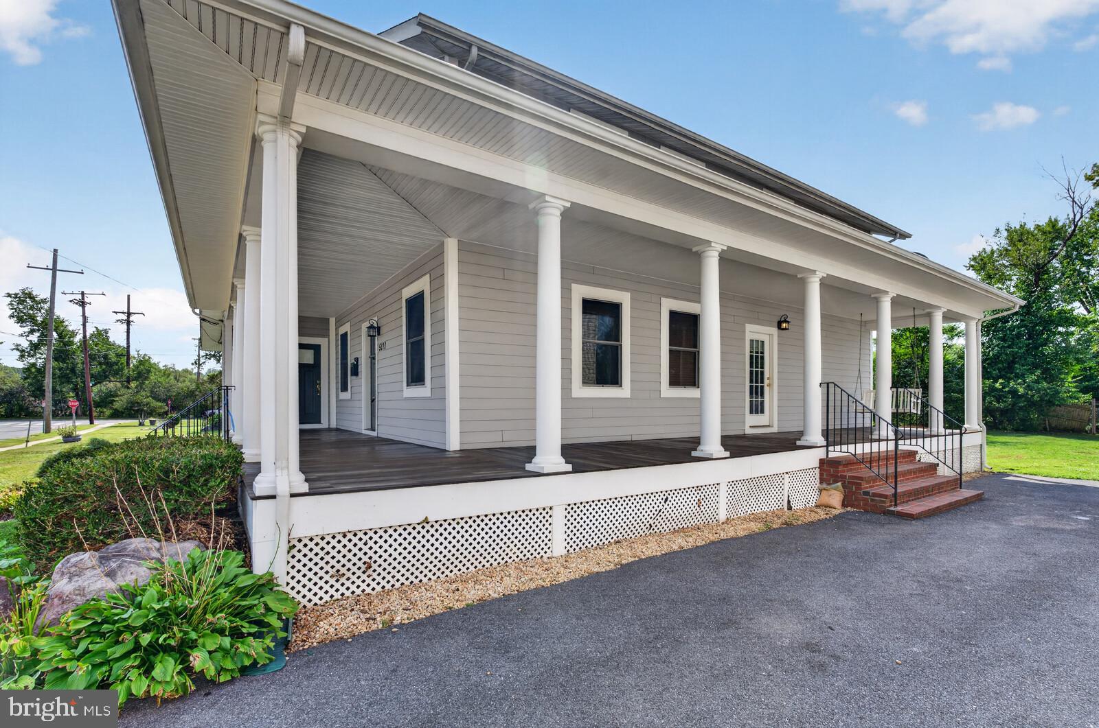 5111 LAKELAND ROAD