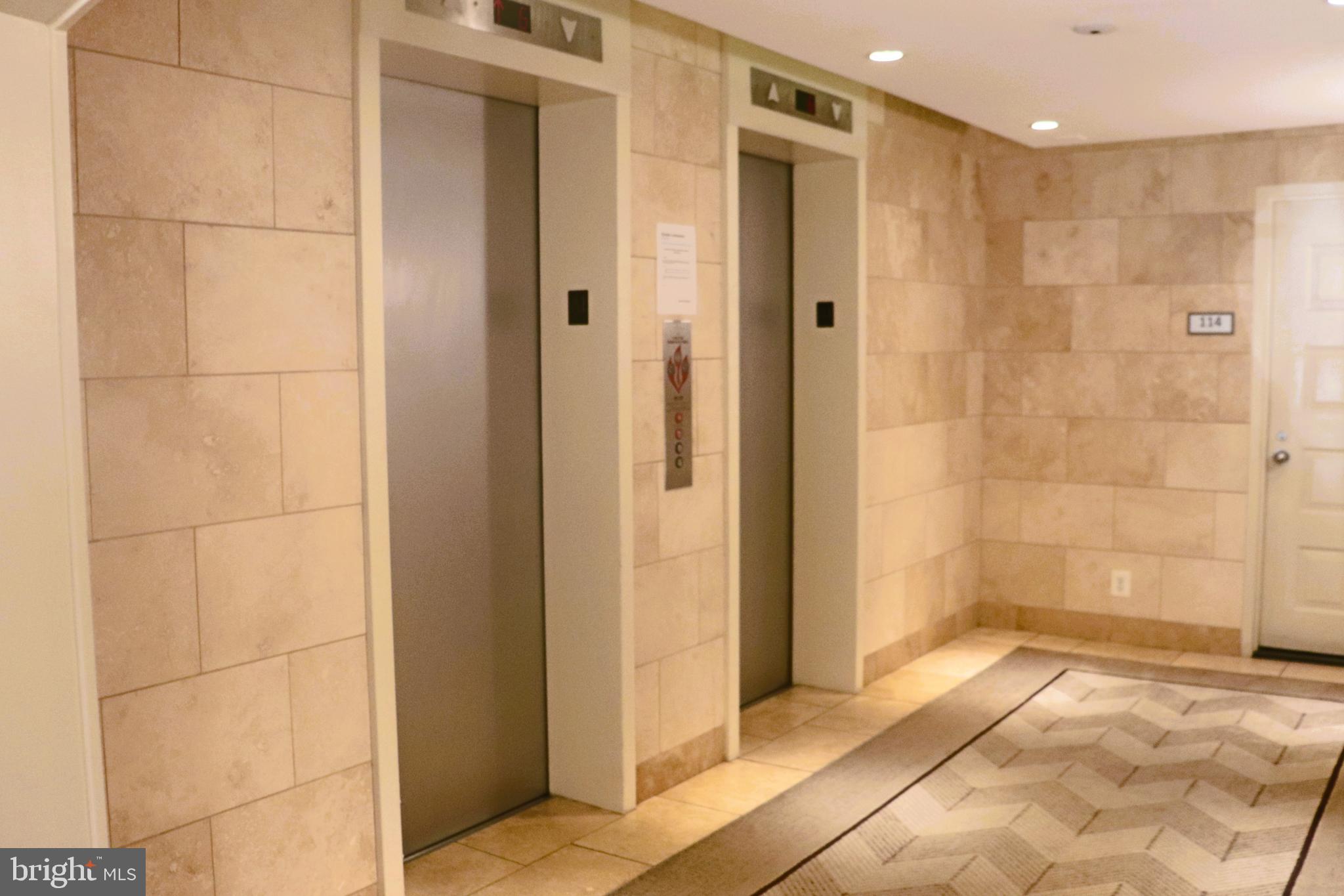 ROTONDA - Residential