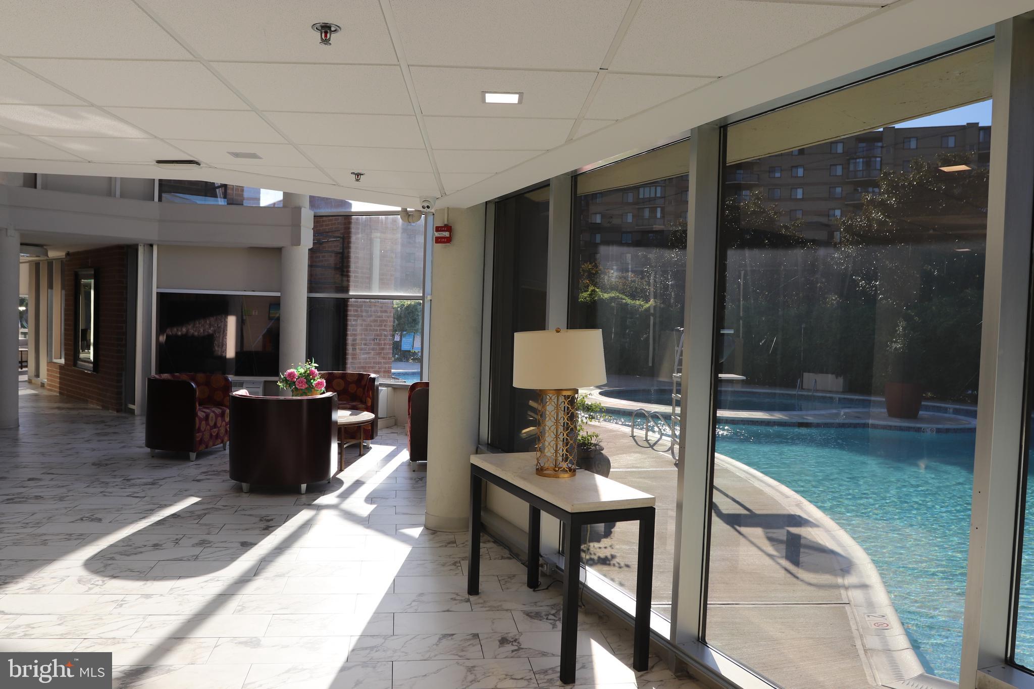 ROTONDA - Residential