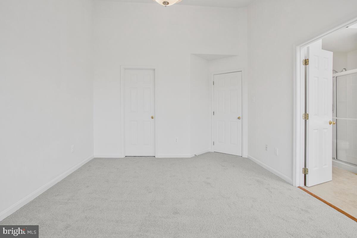 ARBORSIDE AT KENDALL RIDGE - Residential Lease