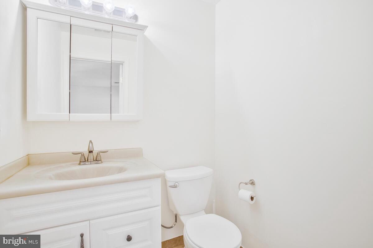 ARBORSIDE AT KENDALL RIDGE - Residential Lease