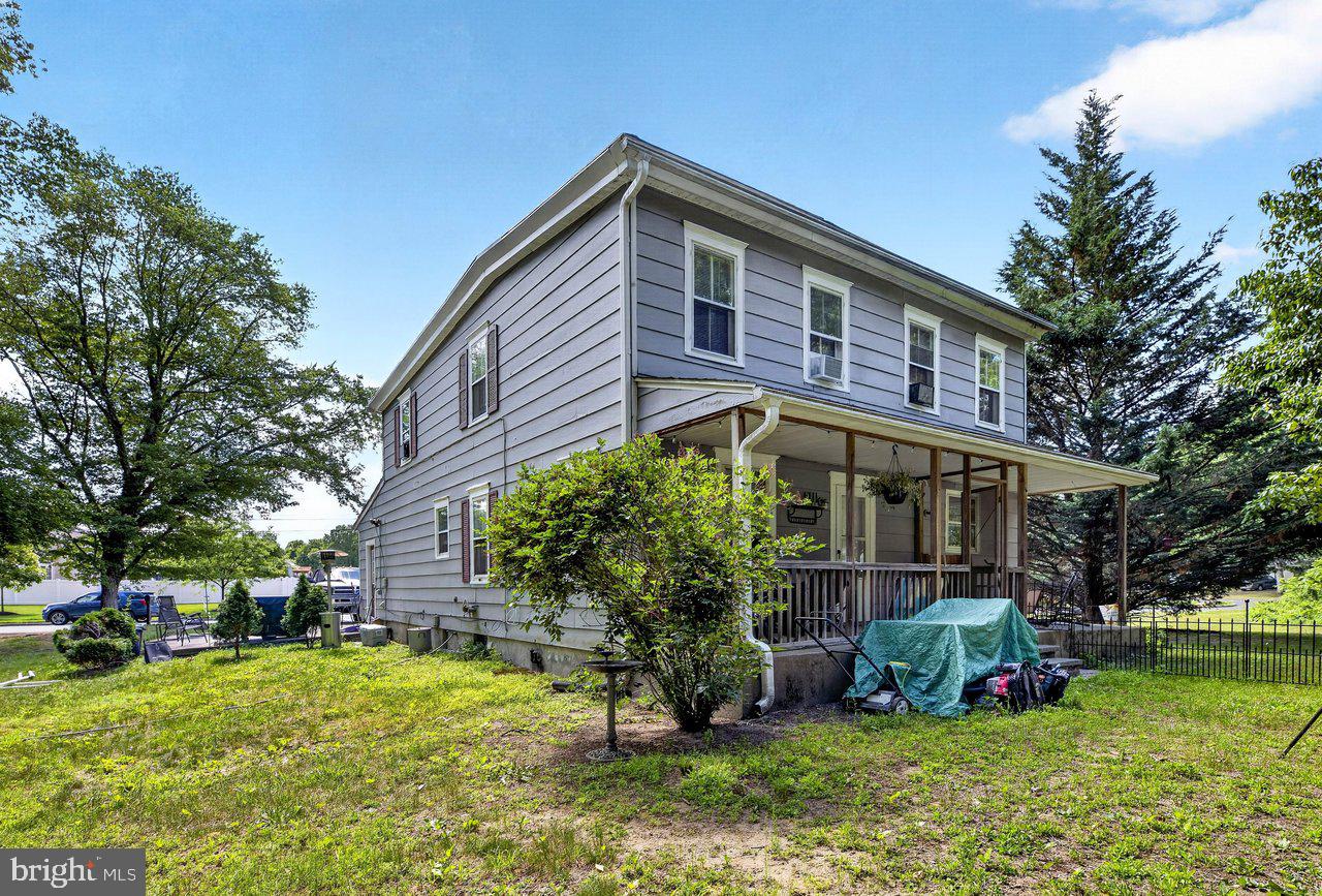 402-404 WASHINGTON